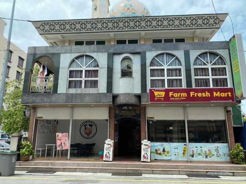 NO 98-3 BANGUNAN SURAU  JALAN BUNGA RAYA  , MELAKA 75100